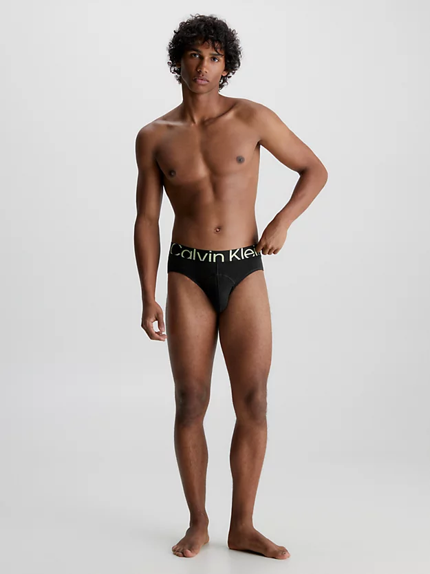 Calvin Klein Briefs - Future Shift 8 Calvin Klein Briefs - Future Shift - Image 6