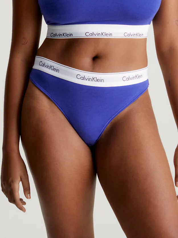 Calvin Klein Plus Size Thong - Modern Cotton 4 Calvin Klein Plus Size Thong - Modern Cotton - Image 2