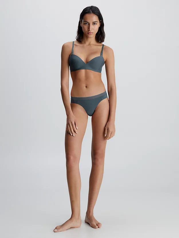 Calvin Klein Wireless Push-Up Bra - Seductive Comfort 8 Calvin Klein Wireless Push-Up Bra - Seductive Comfort - Image 6