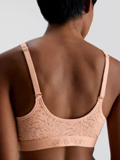 Calvin Klein Lace Recovery Bralette -Calvin Cloth Shop 000QF7110E FSR alternate4