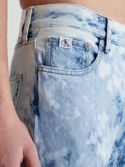 Calvin Klein Bleached Dad Jeans 9 Calvin Klein Bleached Dad Jeans -Calvin Cloth Shop J30J322828 1A4 alternate2