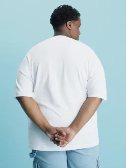 Calvin Klein Relaxed Monogram T-shirt 12 Calvin Klein Relaxed Monogram T-shirt -Calvin Cloth Shop J30J324139 YAF alternate2