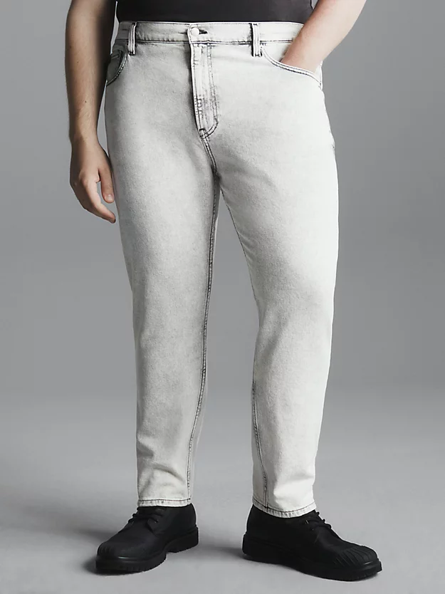 Calvin Klein Dad Jeans 4 Calvin Klein Dad Jeans - Image 2