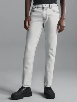 Calvin Klein Dad Jeans