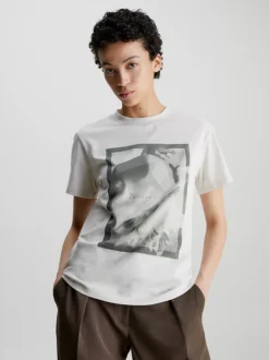 Calvin Klein Relaxed Graphic T-shirt