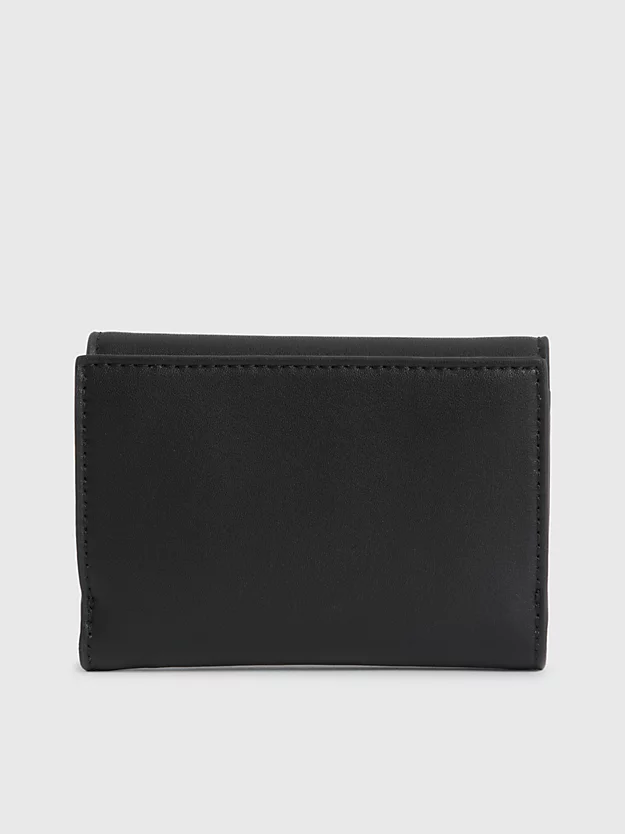 Calvin Klein Small RFID Trifold Wallet 4 Calvin Klein Small RFID Trifold Wallet - Image 3
