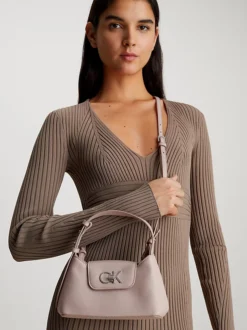 Calvin Klein Small Crossbody Bag 9 Calvin Klein Small Crossbody Bag -Calvin Cloth Shop K60K610770 PE1 alternate2