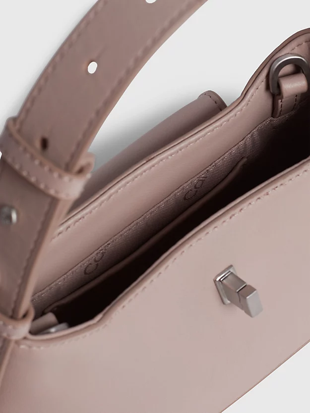 Calvin Klein Small Crossbody Bag 7 Calvin Klein Small Crossbody Bag - Image 5