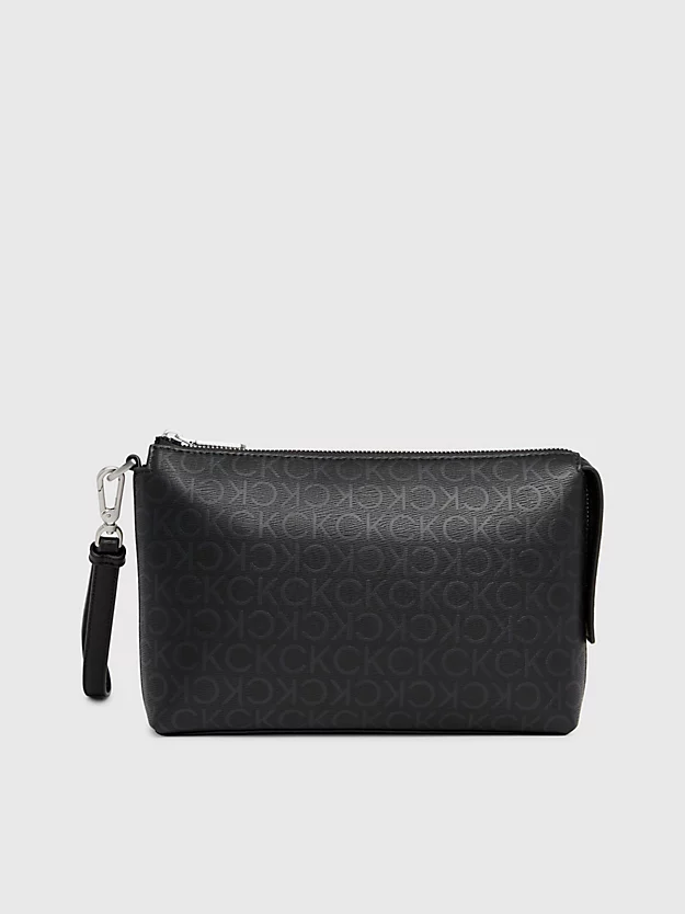 Calvin Klein Logo Wash Bag 5 Calvin Klein Logo Wash Bag - Image 3